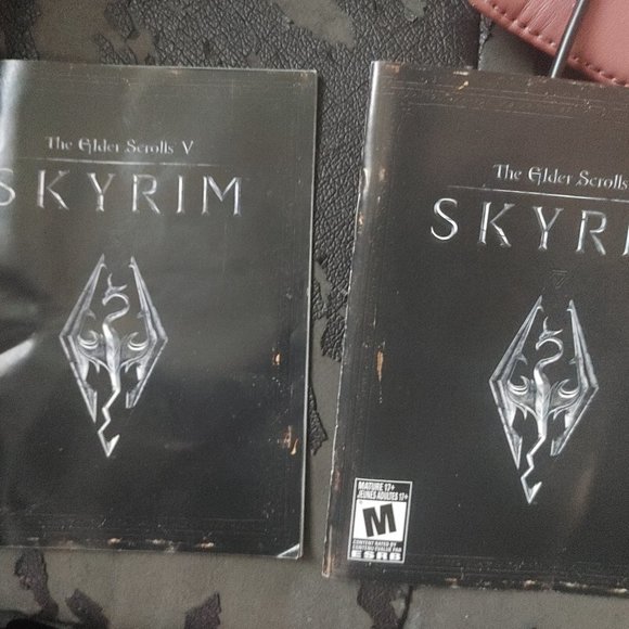Skyrim PS3 - Used, Excellent Condition, Tested, No Dust Jacket - Picture 2 of 7
